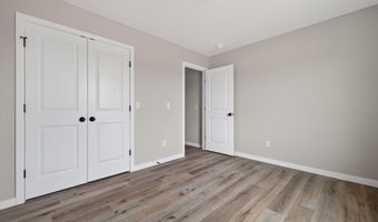 420 Beavertail Rd, Ash Grove, MO 65604