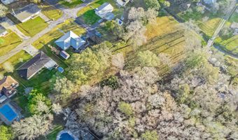 100 Fern Ave, Abbeville, LA 70510