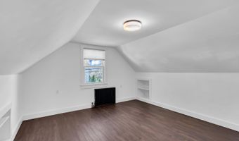 20 Burnet St, Avenel, NJ 07001