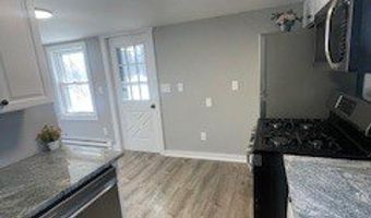 1 Hickory St, Bristol, CT 06010