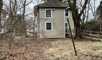 499 Kenwood Ave, Bethlehem, NY 12054