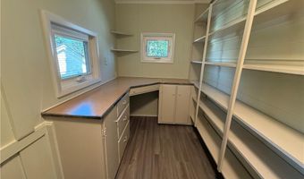 5 David St, South River, NJ 08882