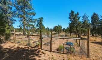 67422 Trout Ln, Bend, OR 97703
