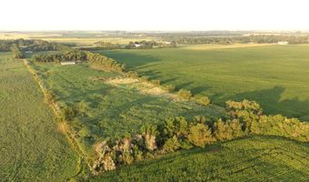 38452 129th St, Aberdeen, SD 57401