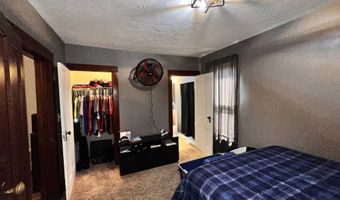 1206 3rd Ave, Alton, IA 51003