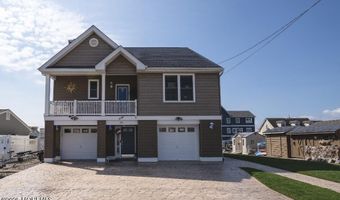 234 Teakwood Dr, Bayville, NJ 08721