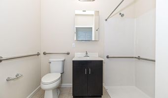 5 Robert Court St, Amityville, NY 11701