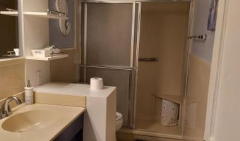 171 Saint Charles Ave, Biloxi, MS 39530