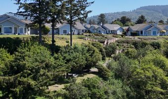 221 SCHOONER BAY Dr, Brookings, OR 97415
