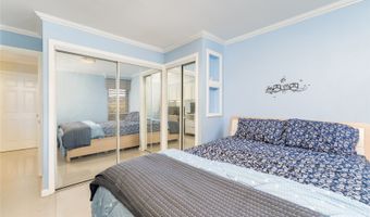 949 Ala Nanala St 702, Honolulu, HI 96818
