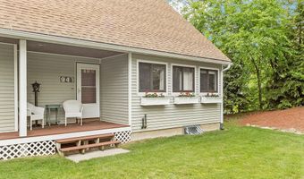 941 Doe Valley Rd, Athol, MA 01331