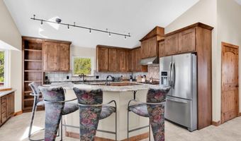 6738 Greenhorn Mountain Dr, Beulah, CO 81023