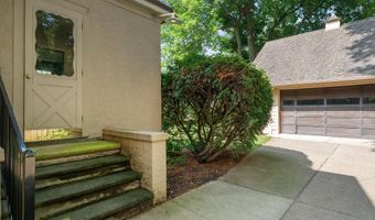 216 Kenwood Ave, Ann Arbor, MI 48103