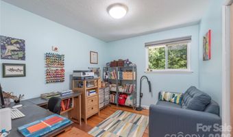 90 Bell Rd, Asheville, NC 28805