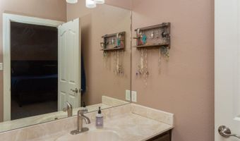 1702 S 21st St, Artesia, NM 88210