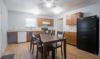 2832 Earlswood Ln, Indianapolis, IN 46217