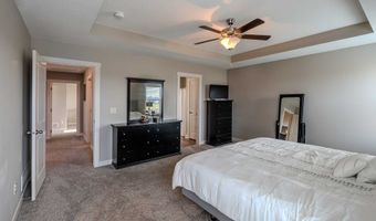 2012 NW Applewood St, Ankeny, IA 50023