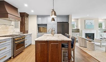 55 Forest Dr, Arundel, ME 04046