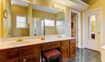 3390 PEMBROKE ELLIS Cv, Bartlett, TN 38133
