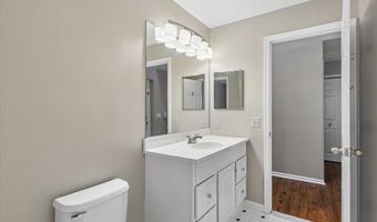 2000 PHILLIPS Ter 9, Annapolis, MD 21401