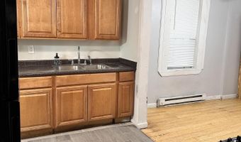 657 3rd St, Albany, NY 12206