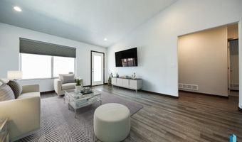 2714 E Sunburst Dr, Brandon, SD 57005