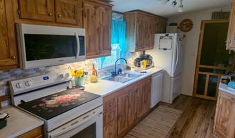 3433 Happy Meadows Dr, Alvarado, TX 76009