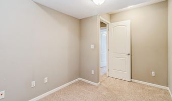 221 19th St SW, Altoona, IA 50009