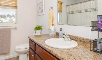 27 Streamview Dr, Cumberland, RI 02864