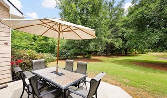 9390 Old Preserve Trl, Ball Ground, GA 30107
