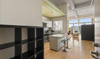 550 Seagaze Dr 7, Oceanside, CA 92054