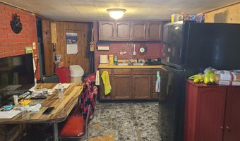 110 S County Line Rd, Lone Rock, WI 53556