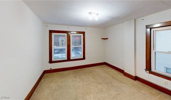 1525 Brown St, Akron, OH 44301