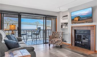 1 3RD St 204, Astoria, OR 97103