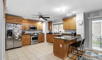 107 W Church St, Absecon, NJ 08201