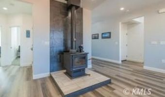 665 S Shelter Cove Dr, Big Water, UT 84741