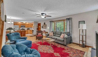 8737 SW 85th St, Auburn, KS 66402