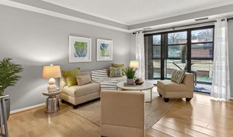 2100 LANGSTON Blvd 237, Arlington, VA 22201