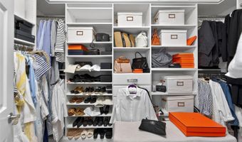 210 LATITUDE Pl, Apollo Beach, FL 33572