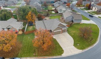 220 S Onewood Dr, Andover, KS 67002