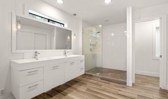 2204 NW Marken St, Bend, OR 97703