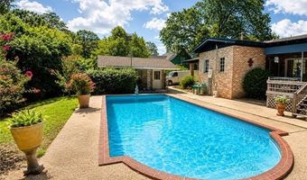 1326 CHARWOOD Dr, Bogalusa, LA 70427