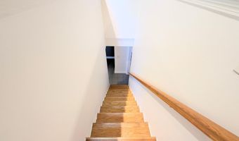 313 State St 2, Albany, NY 12210