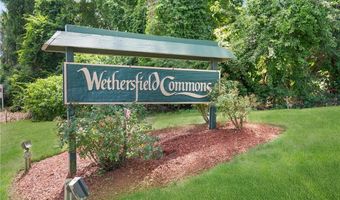 933 Williamsburg Cir, Warwick, RI 02886