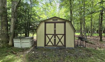 143 Keats Ln, Albrightsville, PA 18210