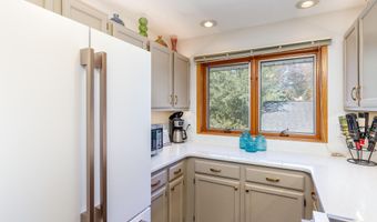 1416 Big Bluestem Ct 206, Ames, IA 50014