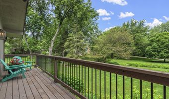 40484 Sunset Dr N, Antioch, IL 60002