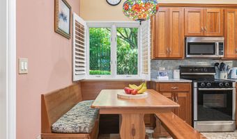 30 Dover St, Asheville, NC 28804
