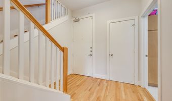 5055 Addison Cir 407, Addison, TX 75001