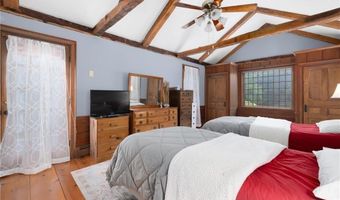 2381 Middle Rd, East Greenwich, RI 02818